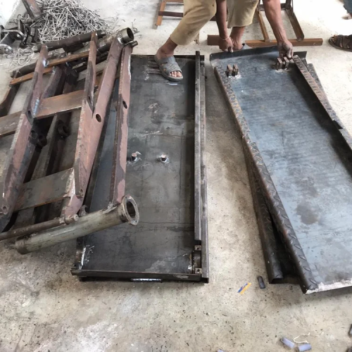 4 Ton Hydraulic Car Scissor Lift - Image 2